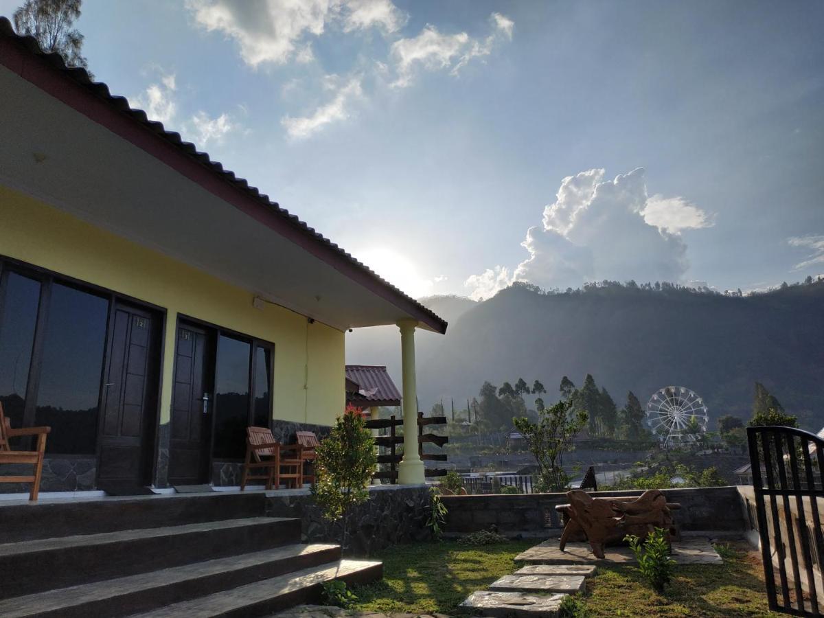 Gubuk Ndeso Homestay Bromo Exterior photo